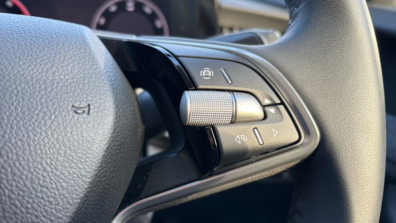 Skoda Superb 2.0 TDI SE Technology 5dr DSG Diesel Estate